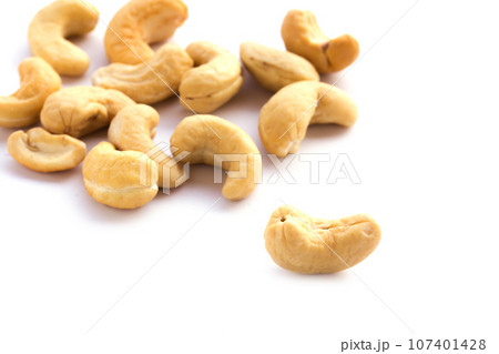 Close up cashews nut on white background 107401428