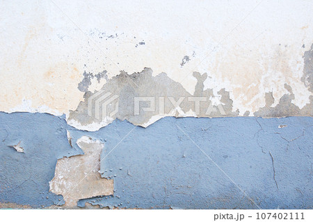 Dark Plaster Wall With Dirty White Background 107402111