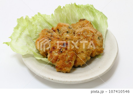 鶏つくねハンバーグ 鶏つくねハンバーグ 107410546