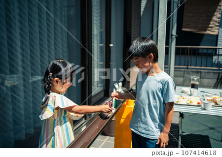 雨どい流しそうめん 107414618