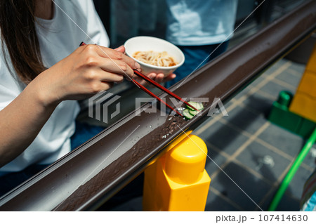 雨どい流しそうめん 雨どい流しそうめん 107414630