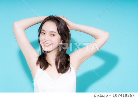 若い女性のビューティ 若い女性のビューティ 107419867