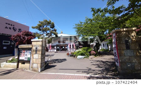 春の五稜郭最上寺 107422404