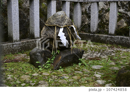 粟田神社末社　吉兵衛神社 107424858