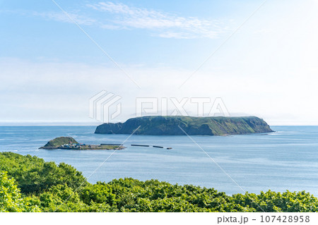ピリカウタ展望台から望む小島・大黒島 ピリカウタ展望台から望む小島・大黒島 107428958