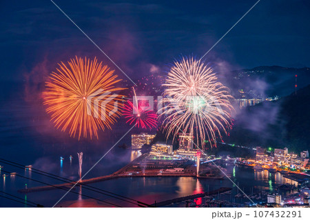 （静岡県）熱海100万ドルの夜景と海上花火大会 107432291