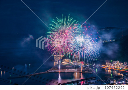 （静岡県）熱海100万ドルの夜景と海上花火大会 107432292