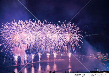 （静岡県）熱海100万ドルの夜景と海上花火大会 107432307