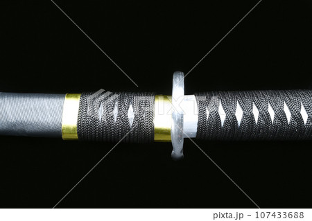 Katana (Japanese sword) Katana (Japanese sword) 107433688