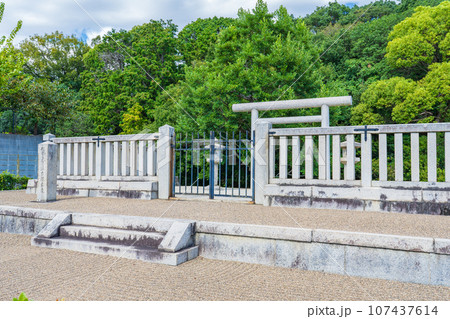 大阪府藤井寺市　第二十四代仁賢天皇　埴生坂本陵 107437614