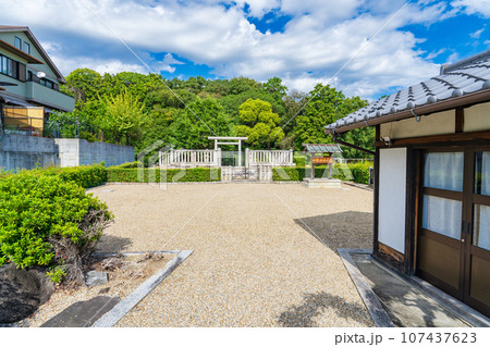 大阪府藤井寺市　第二十四代仁賢天皇　埴生坂本陵 107437623