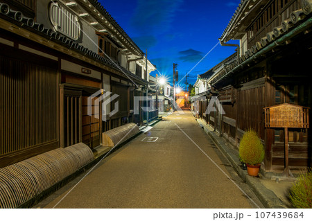 奈良 重要伝統的建造物群保存地区 今井町の町並み 奈良 重要伝統的建造物群保存地区 今井町の町並み 107439684