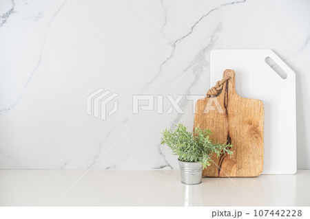 Kitchen utensils background Kitchen utensils background 107442228