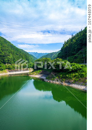 西秩父桃湖　合角ダム　倉尾橋からの風景　秩父市上吉田 107448059