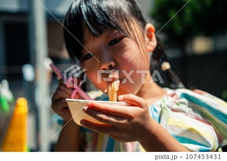 5 years old 107453431