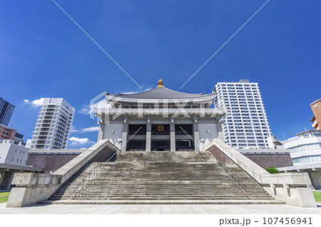 北御堂(本願寺津村別院) --大阪市中央区本町-- 北御堂(本願寺津村別院) --大阪市中央区本町-- 107456941
