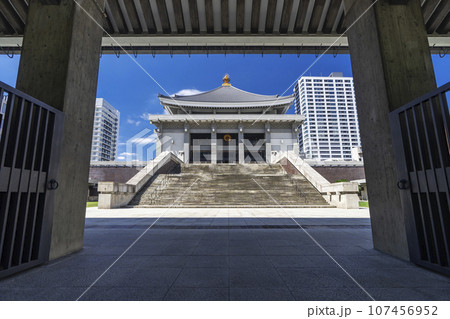 北御堂(本願寺津村別院) --大阪市中央区本町-- 北御堂(本願寺津村別院) --大阪市中央区本町-- 107456952