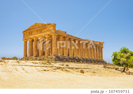 Temple of Concordia in Valley of the Temples. Archaeological site 107459731
