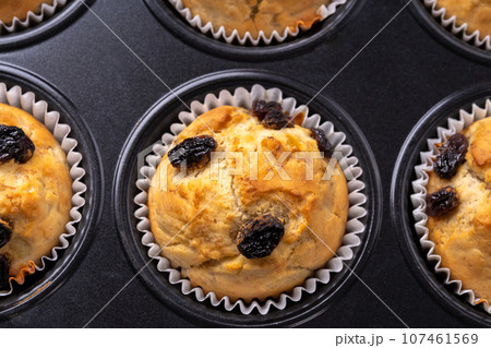 レーズンバナナマフィン 107461569