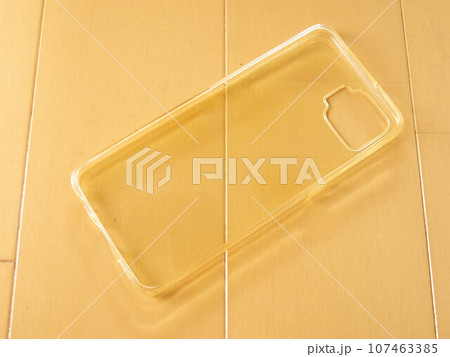 スマホのケース 107463385