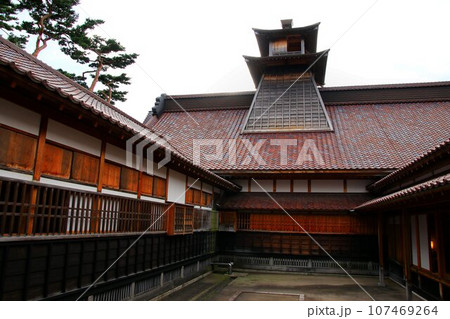 戊辰戦争最後の戦い・箱館戦争の舞台となった… 星形城郭【五稜郭】に建つ『箱館奉行所』 戊辰戦争最後の戦い・箱館戦争の舞台となった… 星形城郭【五稜郭】に建つ『箱館奉行所』 107469264