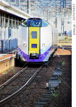 道南の都市間輸送を担う… 函館本線・特急【北斗】キハ261系 107470857