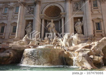 Majestic Trevi fountain in Rome street view, eternal city, capital of Italy Majestic Trevi fountain in Rome street view, eternal city, capital of Italy 107478066