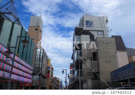 吉祥寺・末広通り 107482012