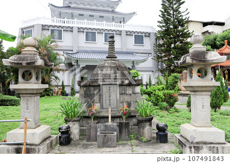 台湾 台中 臨済宗宝覚寺の日本人遺骨安置所 台湾 台中 臨済宗宝覚寺の日本人遺骨安置所 107491843