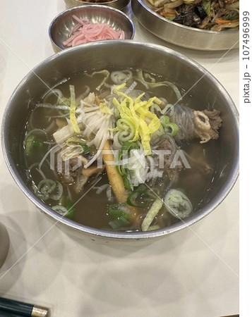中国で冷麺 107496999
