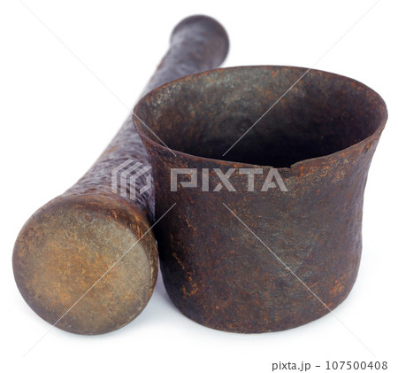 Vintage mortar with pestle 107500408