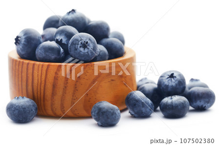 Group of fresh blueberries 107502380