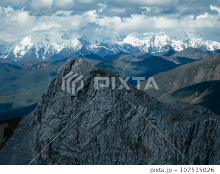 Beautiful view of high altitude mountain landscape in Sichuan,China 107515026