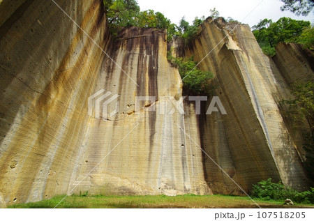 高畠　瓜割石庭公園 107518205