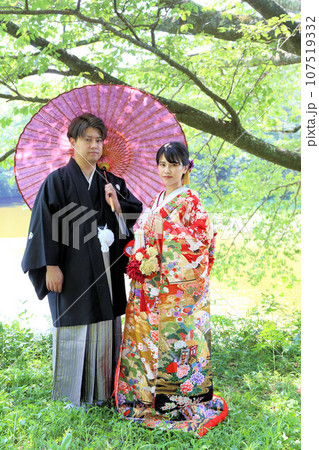 和装婚礼、和装フォトウエディング、色打掛ロケーション撮影、ブライダルフォト紋付袴 107519332