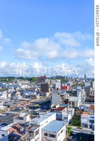 津市街地を見下ろす 107519888