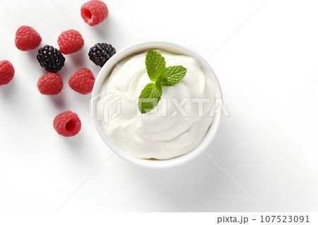 マスカルポーネチーズとベリー マスカルポーネチーズとベリー 107523091
