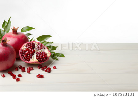 テーブルのざくろ