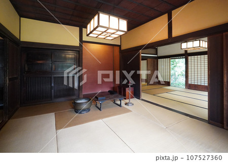 お庭の見える座敷　世田谷区立次大夫堀公園民家園 107527360
