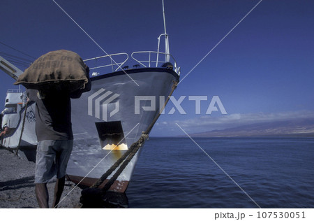 AFRICA CAPE VERDE SANTIAGO HARBOUR AFRICA CAPE VERDE SANTIAGO HARBOUR 107530051