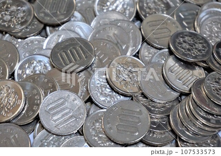 百円硬貨　百円白銅貨　100円　100円玉　硬貨　百円玉 107533573