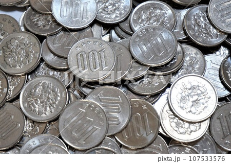 百円硬貨　百円白銅貨　100円　100円玉　硬貨　百円玉 107533576