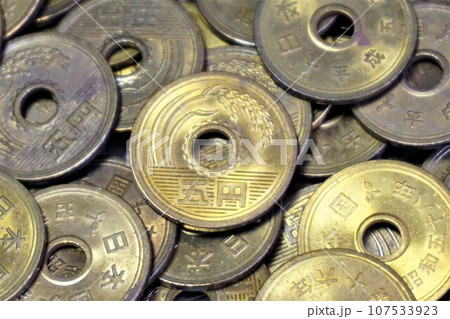 五円硬貨 貨幣 硬貨 五円硬貨 貨幣 硬貨 107533923