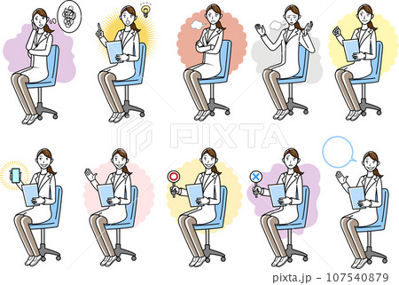 診察をする女性医師のイラストセット 診察をする女性医師のイラストセット 107540879