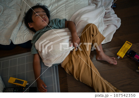 3 years old 3 years old 107542350