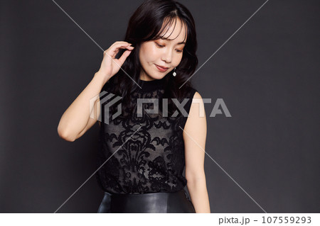 秋服ファッションポートレート 秋服ファッションポートレート 107559293
