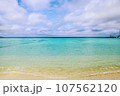 美しい海とさわやかな空 107562120