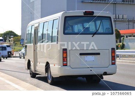 マイクロバス 107566065