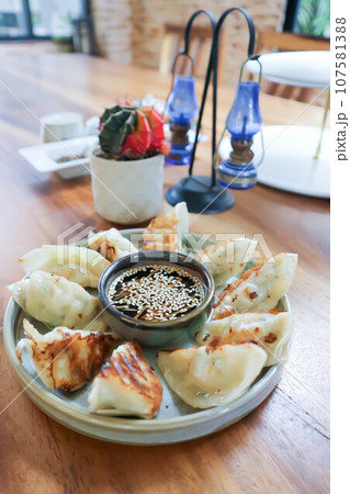 chinese dumpling, dumpling or wonton or fried wonton chinese dumpling, dumpling or wonton or fried wonton 107581388
