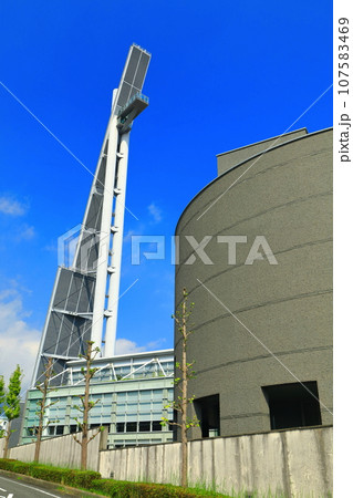 【大分県】快晴の別府グローバルタワー（別府コンベンションセンター） 107583469